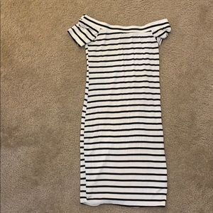 off the shoulder juniors xs tightfitted